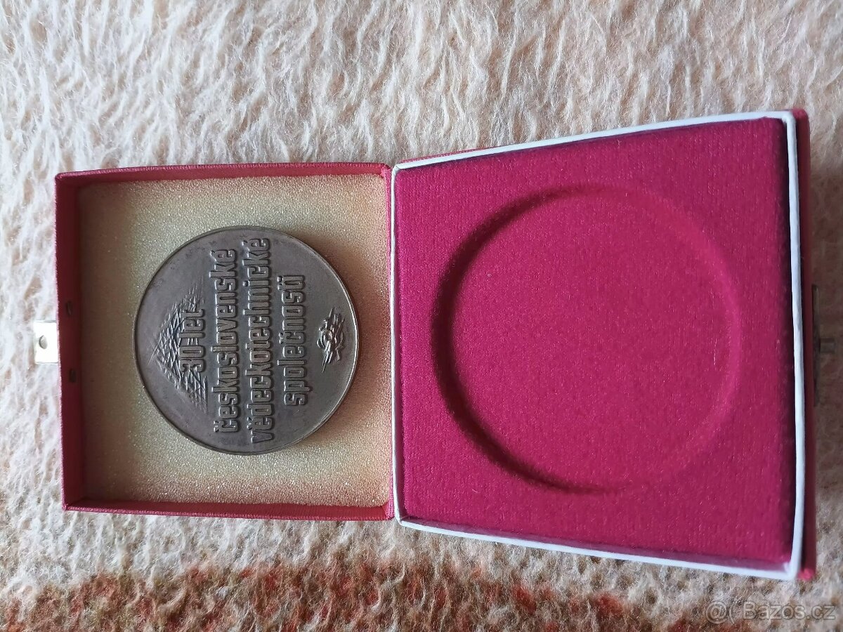 Plaketa 30 let ČSVTS - 2