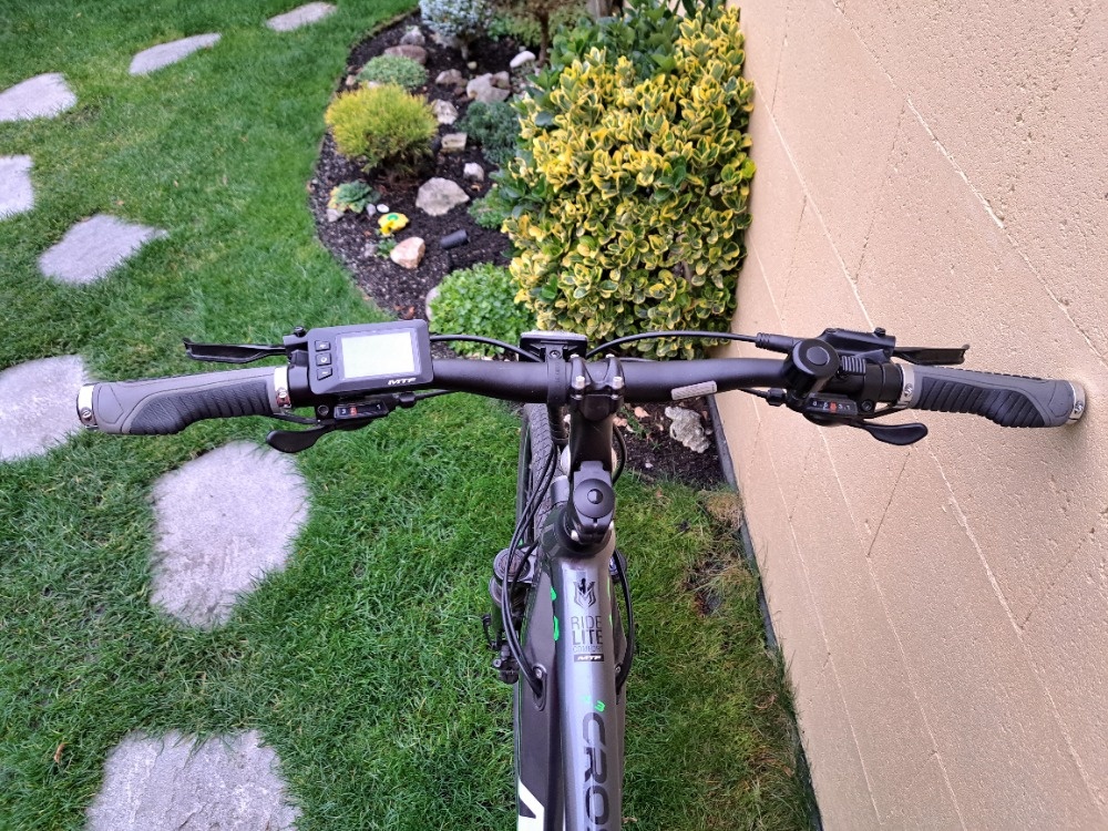 Pánské elektrokolo Cross MTF 4.3 (20) - 2