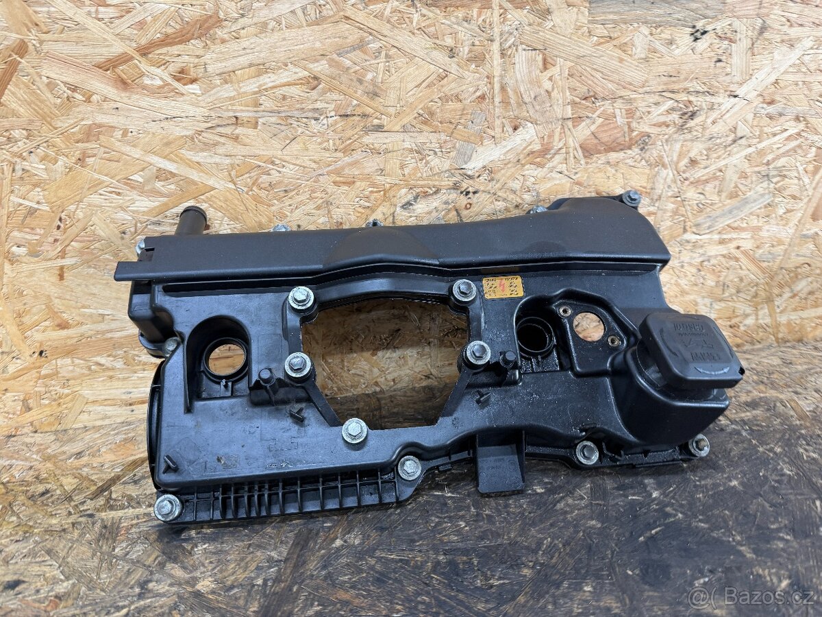 VÍKO VENTILŮ BMW E90/91 N46B20 7526670 - 2