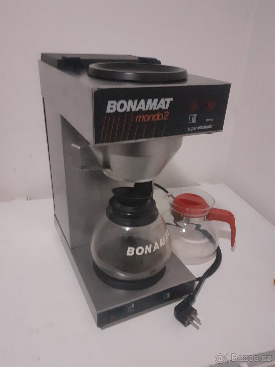 Prodám profesionální kávovar BONAMAT za 2200,- Kč - 2
