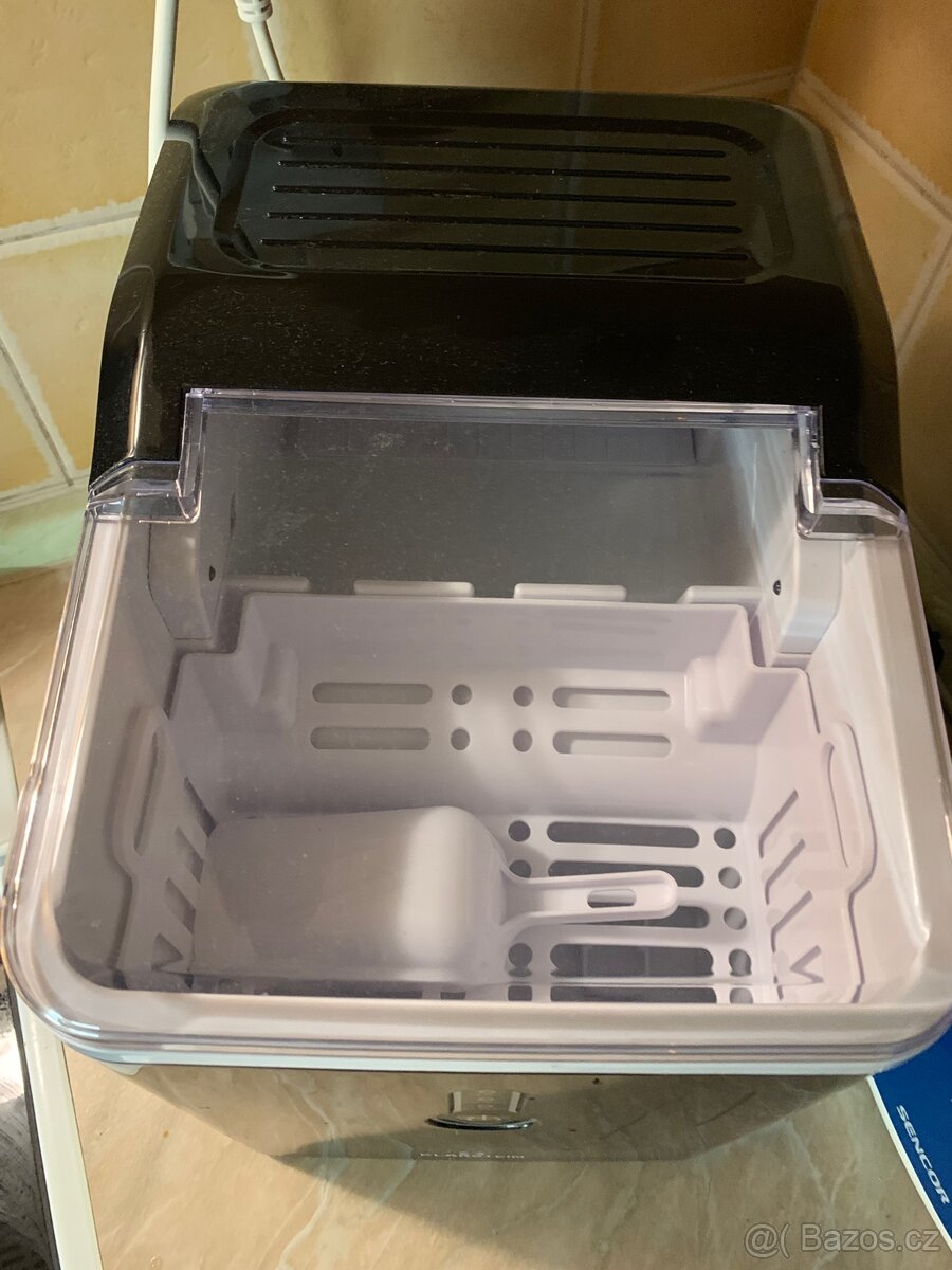 Klarstein výrobník ledu - 2