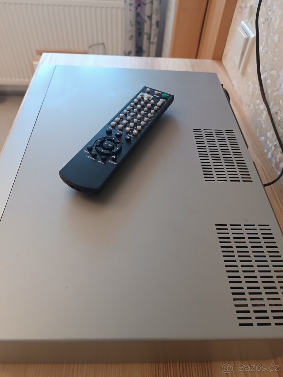 Dvd přehrávač VHS rekordér Sony - 2