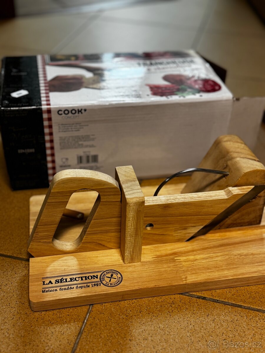 Kráječ na salám - 2