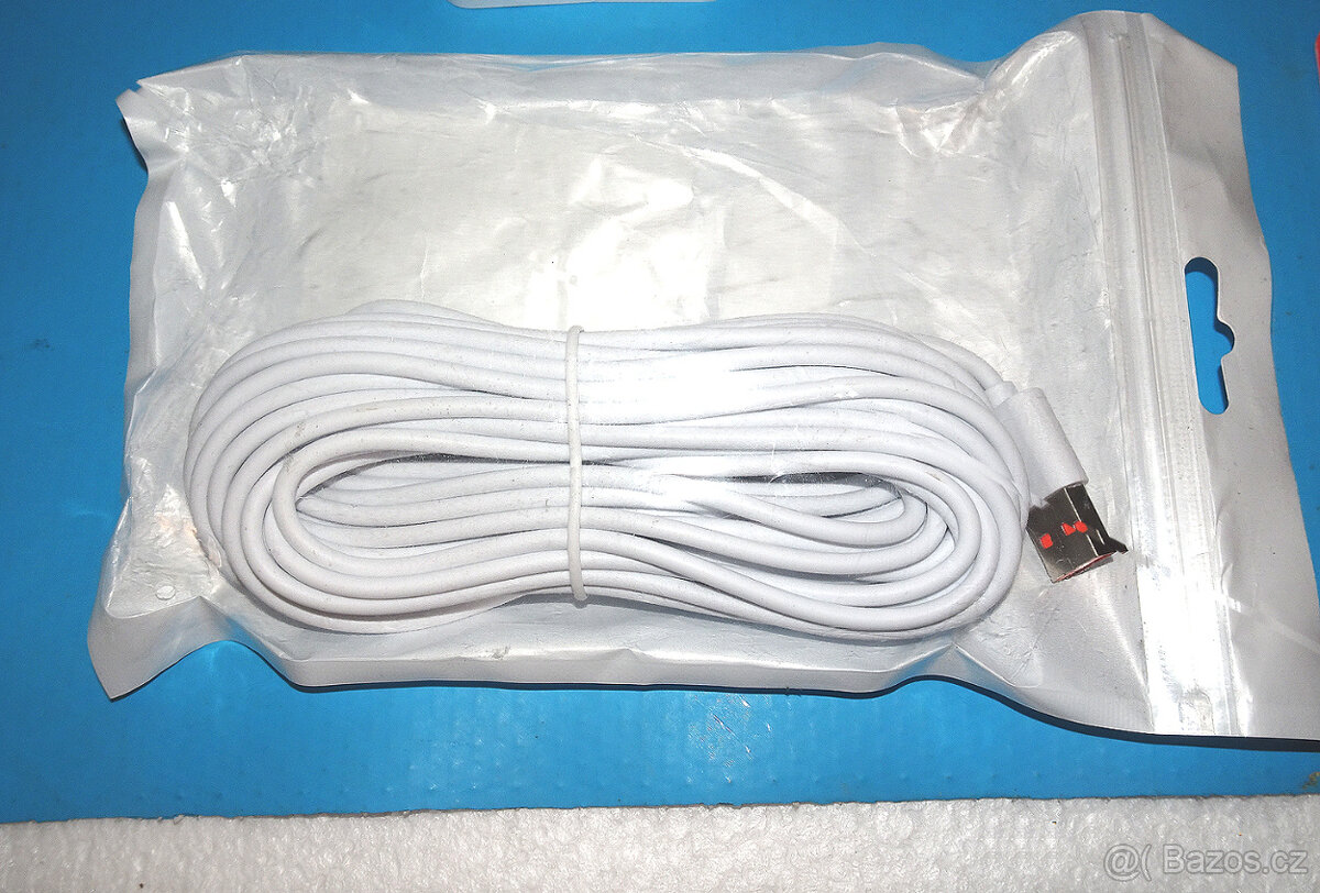 BEZPEČNOSTNÍ SMART KAMERA, Wifi nová, nerozbalená. - 2