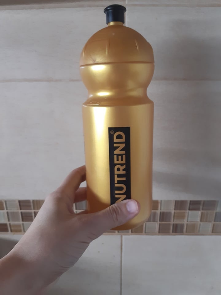 shaker gymbeam nerozbalený + rozbalený od nutrendu - 2