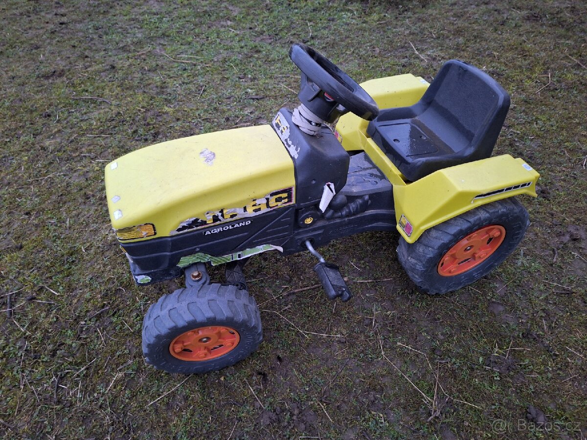 Šlapací traktor - 2