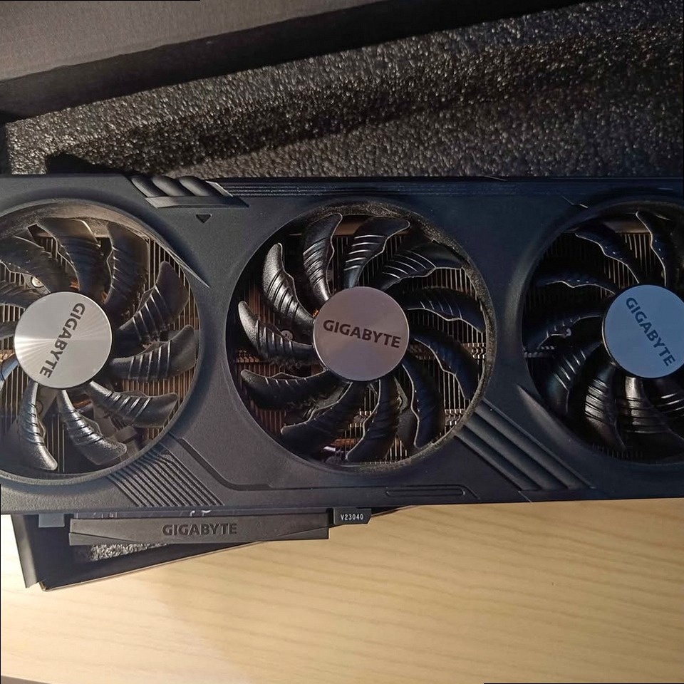 RTX 4060 WindForce OC 8GB - 2