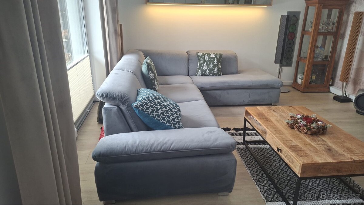 Prodám elegantní, moderní rohovou sedačku - 2