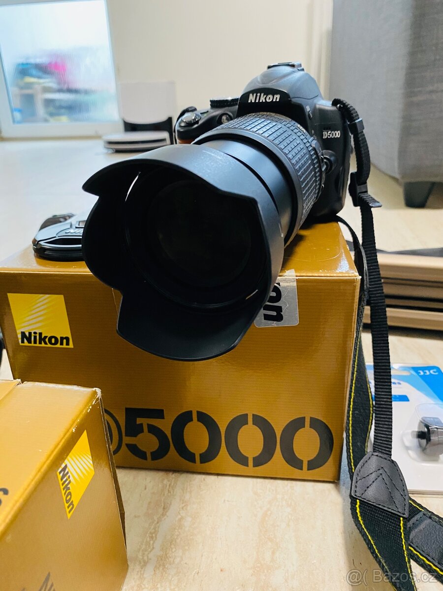 Nikon D5000 + kompletní výbava - 2