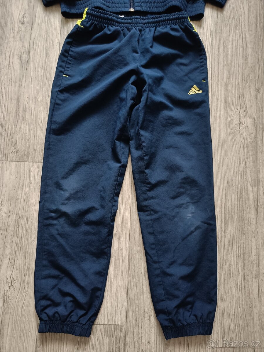 Souprava vel. 134/140 - 2