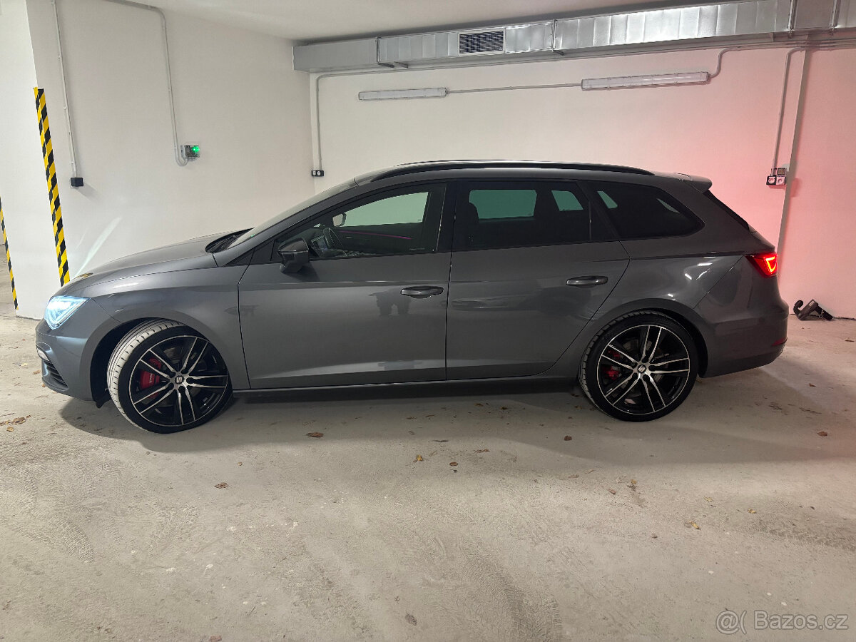 Seat Leon Cupra ST300 4drive - 2