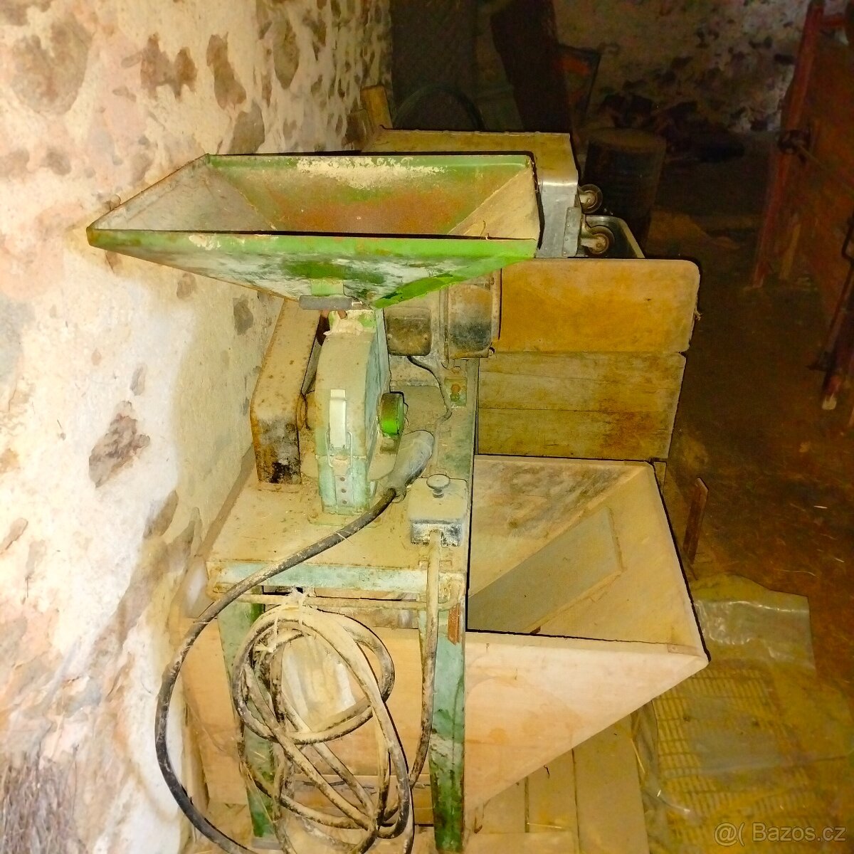 Šrotovnik na obilí - 2