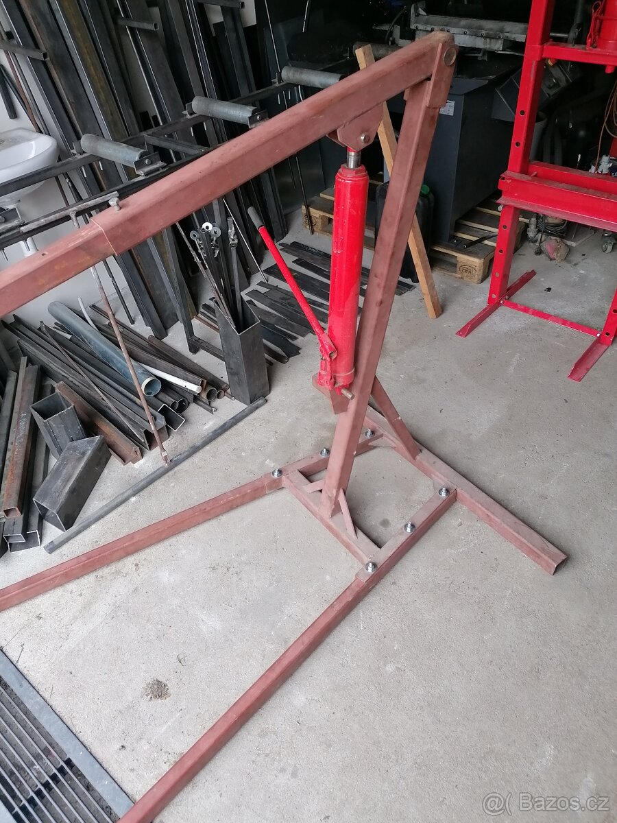 Prodám zvedák na motory - 2