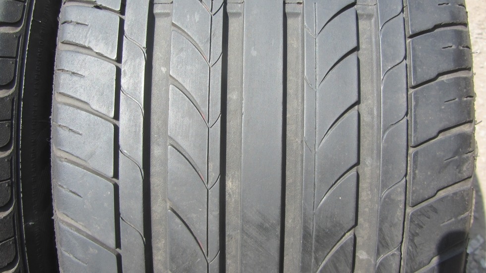 Letní pneu 245/40/18 Nankang - 2