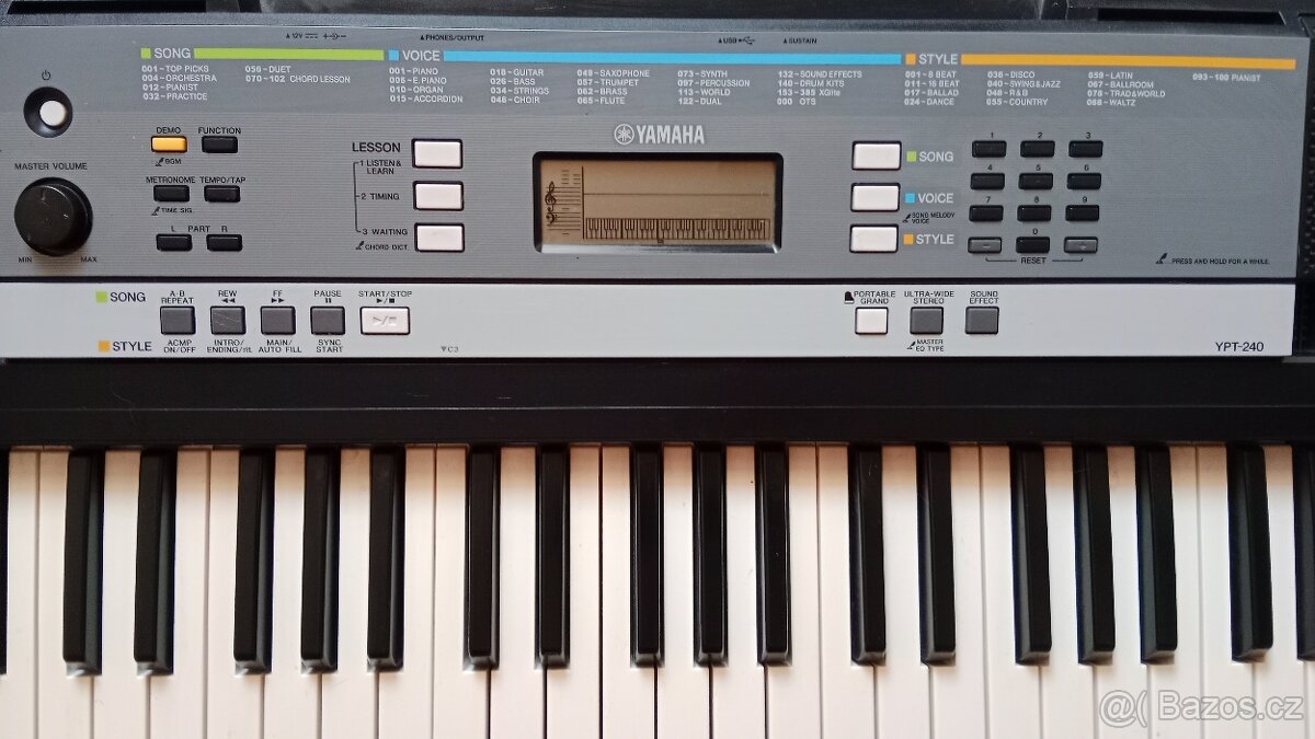 Klavesy Yamaha YPT 240 - 2