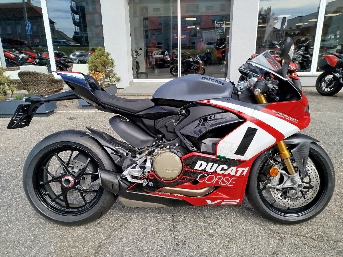 Ducati Panigale V2 Superquadro Final Edition - 2