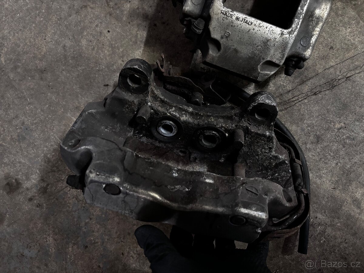 BRZDOVÉ TŘMENY Brembo - 2