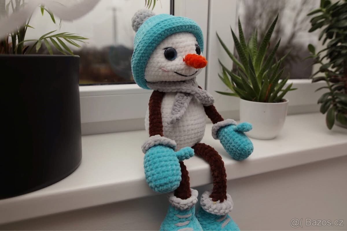 Ručně háčkovaný sněhulák - 2