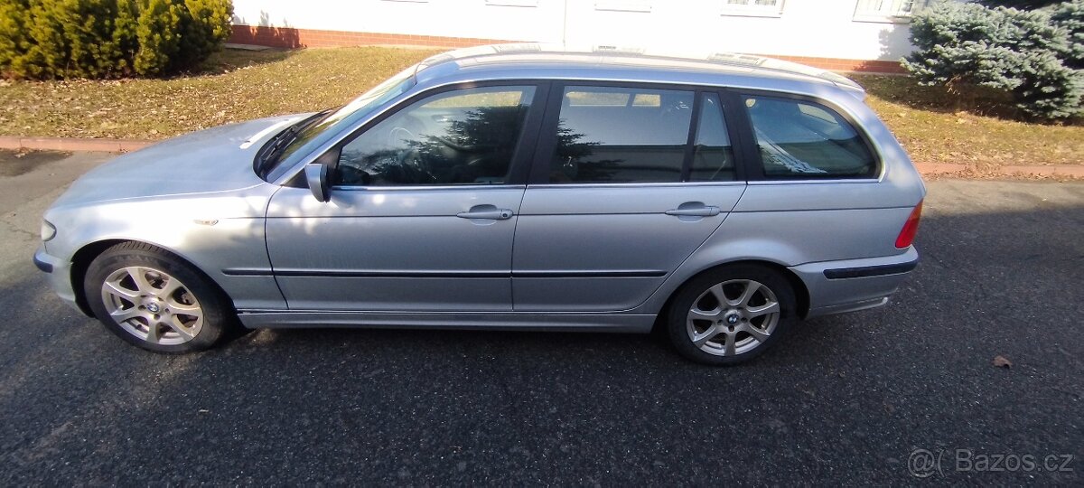 BMW E46 320i Touring - 2