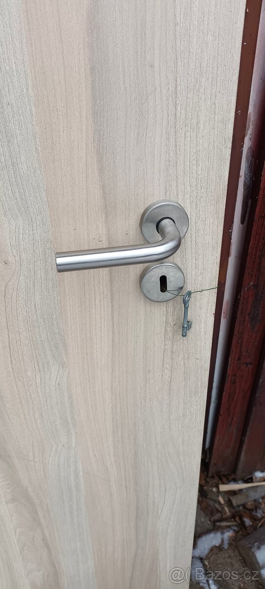 Dveře, zárubně - 2