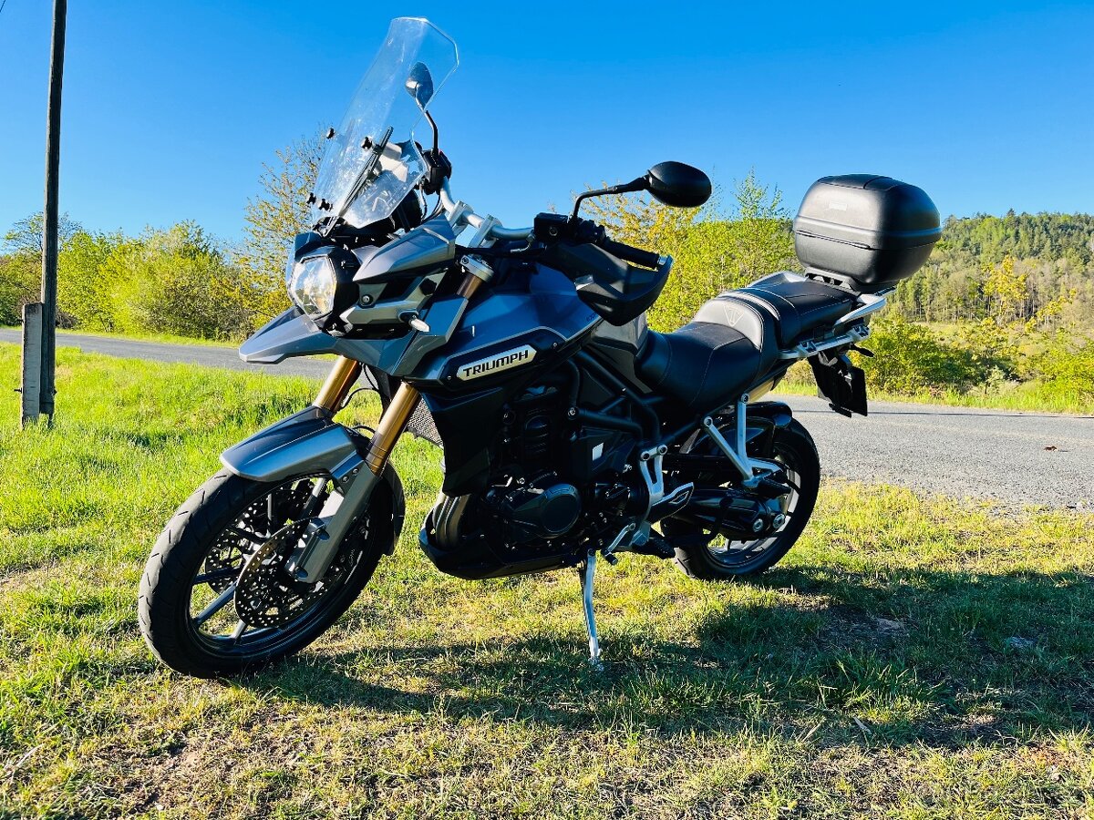 Triumph Explorer 1200 - 2