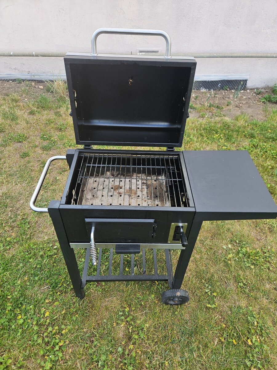 Prodám zahradní gril - 2