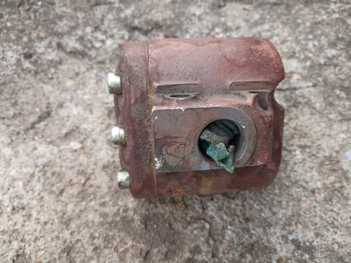 čerpadlo hydrauliky na zetor - 2