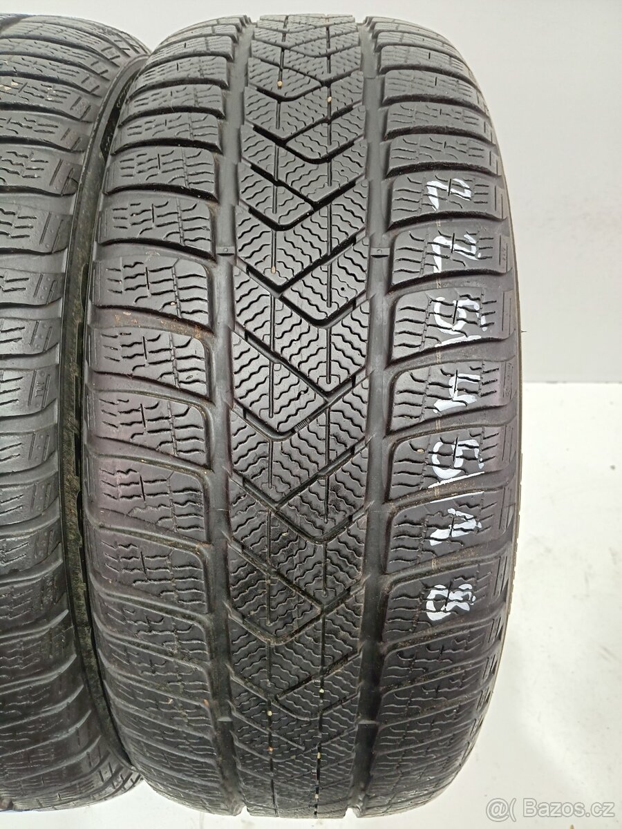 2ks zimní pneu 225/45/18 Pirelli - 2