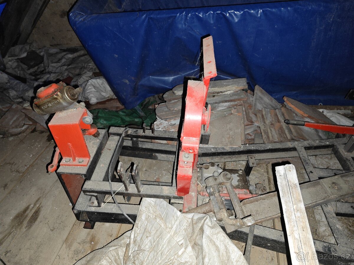 Náprava na trakturek - 2