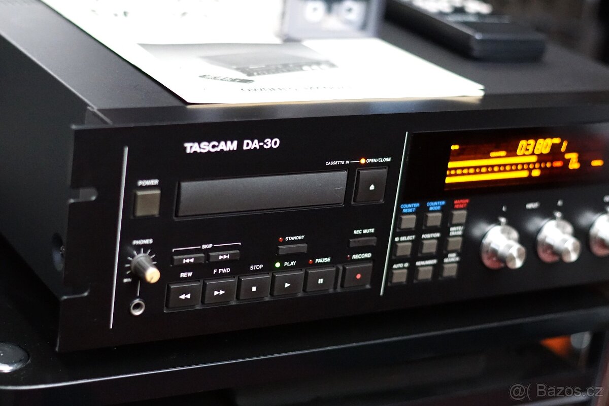 TASCAM DA 30 Digital Audio Tape Deck - jako nový, záruka - 2