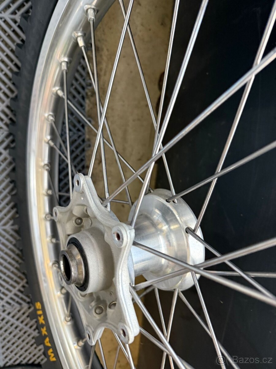 Přední kolo ktm 21 - 2