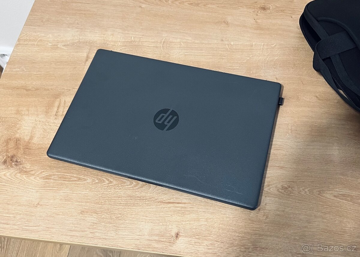 Notebook HP 15-fd0600nc v super stavu - levně - 2