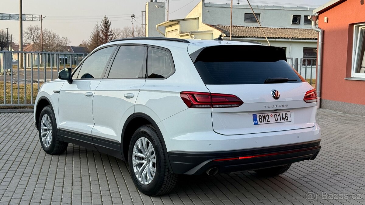 Volkswagen Touareg //3.0TDi//170kW//TOP-STAV//SERVIS-VW// - 2