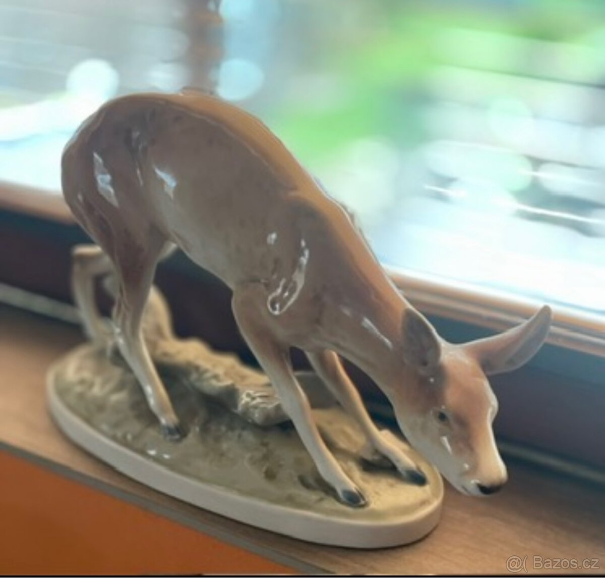 Porcelánová soška laně - mladé srnky - 2