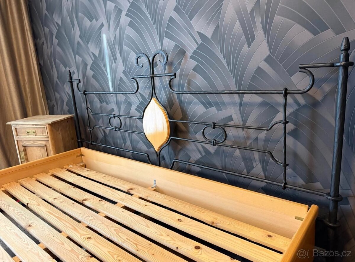 Prodám kovanou manželskou postel 180x200 - 2