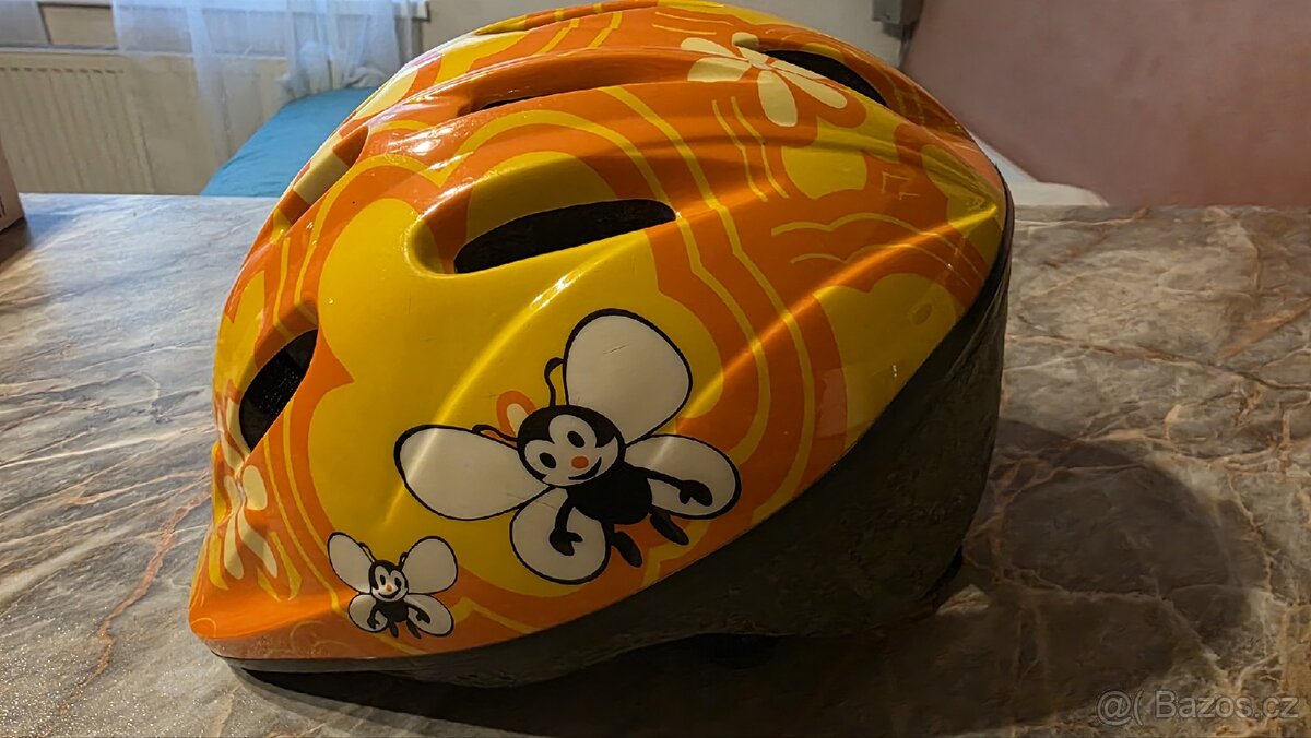 Dětská cyklistická přilba - 2