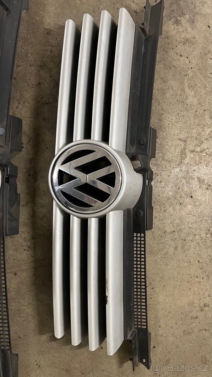 Maska - Volkswagen Bora - 2