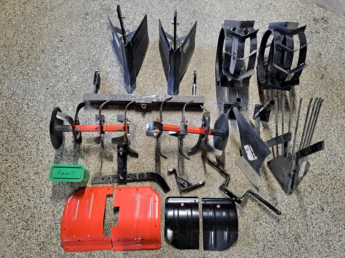 Malotraktor Hecht 7100 - 2