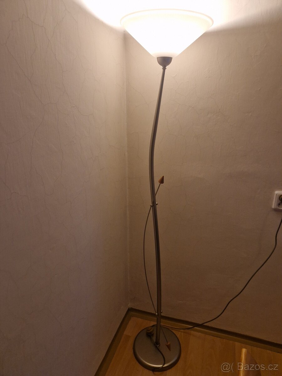 Stojaci lampa - 2