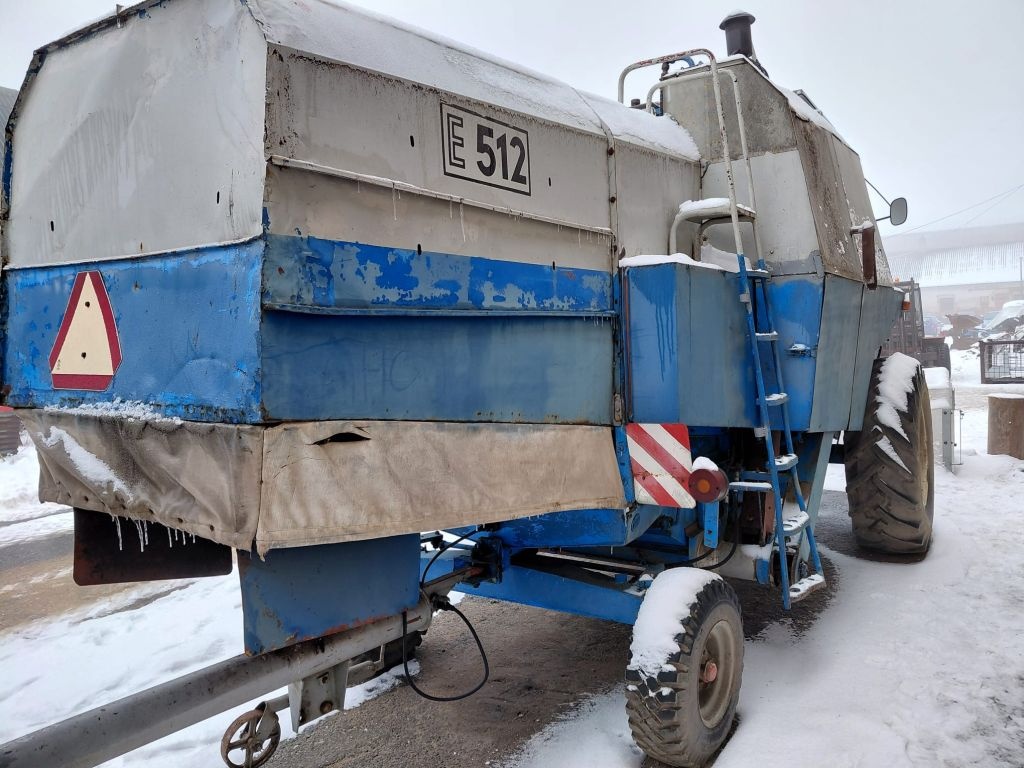 Kombajn E512 - 2