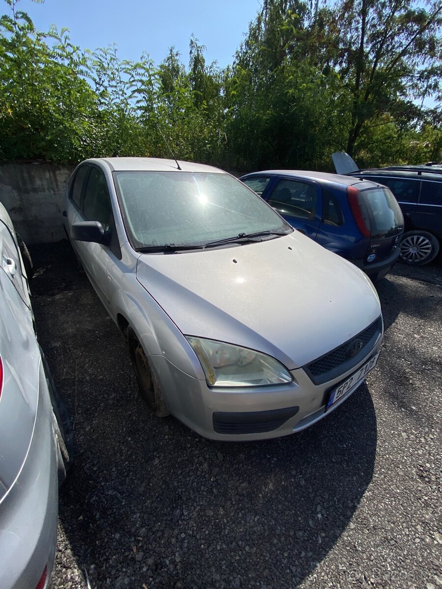 Ford focus náhradní díly - 2