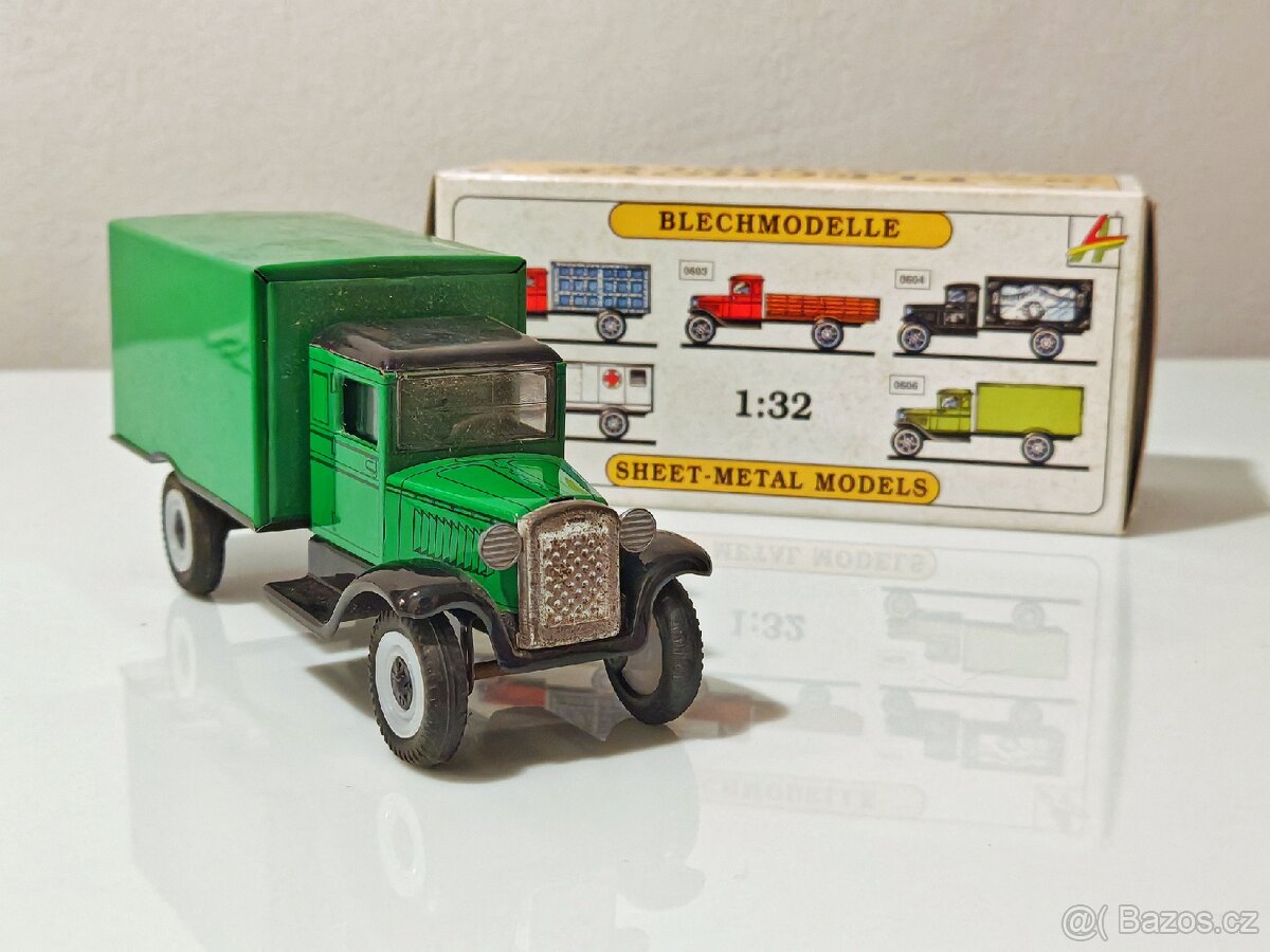 Staré zelené autíčko - 2