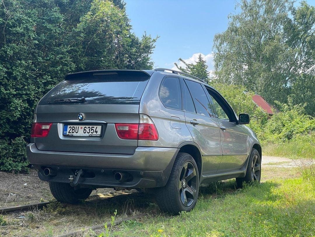 Bmw x5 e53 - 2
