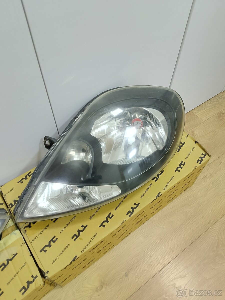 Světla Renault Trafic - 2