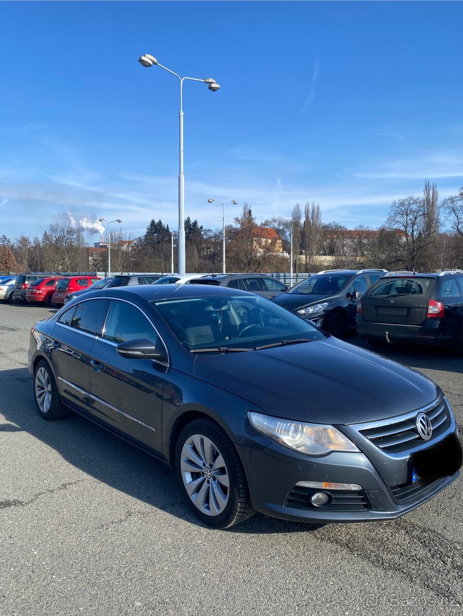 VW Passat CC - 2