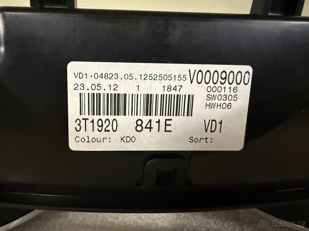 Panel přístrojů, budíky Škoda Superb II Maxidot - 2