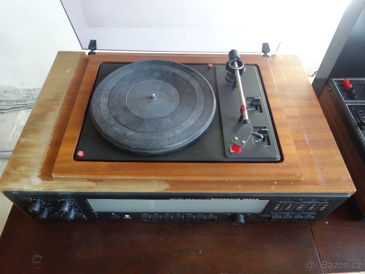 Gramofon a kotouč. magnetofon + LP desky. - 2