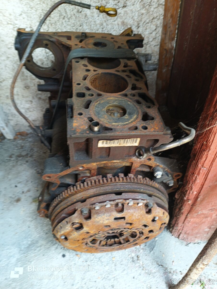Motor Ford transit 2.0 tddi - 2