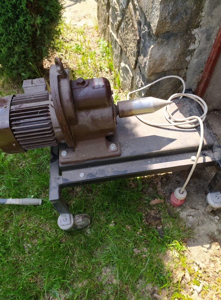 Štípačka dřeva 380v - 2