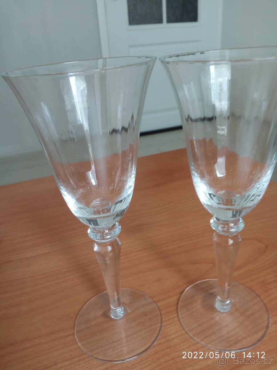 Sklenice na víno - 2